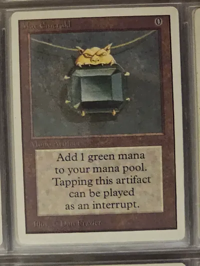 Mox Emerald